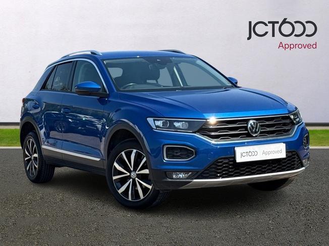 VOLKSWAGEN T-Roc Photo 1