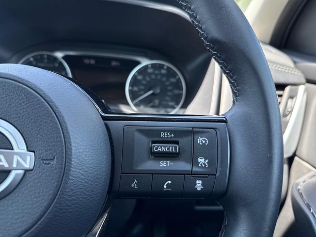 NISSAN Qashqai Photo 17