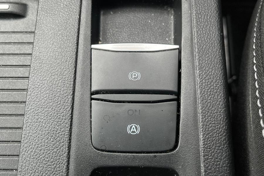 Ford Focus Photo autoimg-c05578e3cbc4a9f94b787f6abc8b2e11b578bc99.jpg