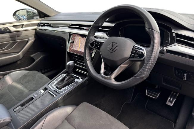 VOLKSWAGEN Arteon Photo 6