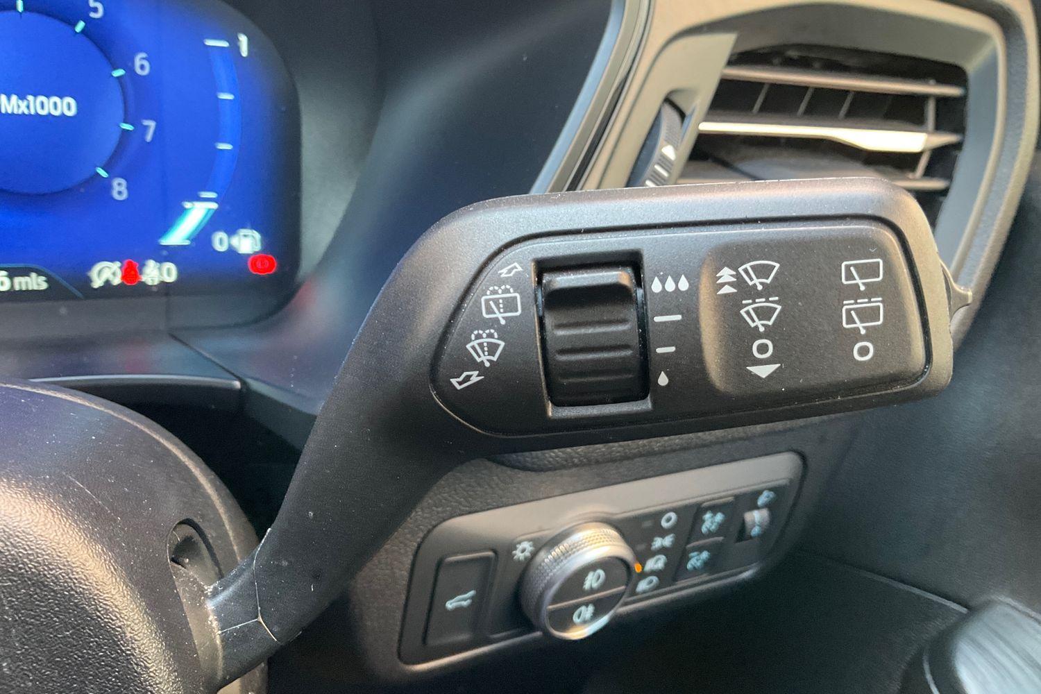Ford KUGA Photo 14