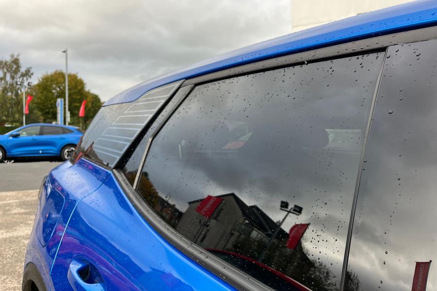 Ford EXPLORER Photo autoimg-c05700e277cec24fc044e029716ed3f609c3b26a.jpg