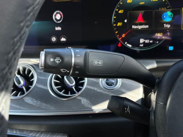 Mercedes-Benz E Class Photo autoimg-c057c682b30154194ff558b295fe9ea4d77cd9d0.jpg
