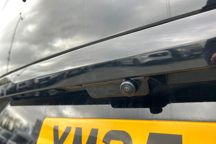 Used FORD TOURNEO CUSTOM YM25LNU 26