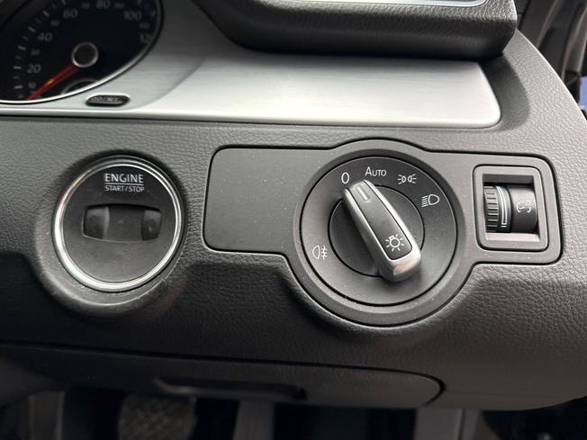 VOLKSWAGEN CC Photo 27