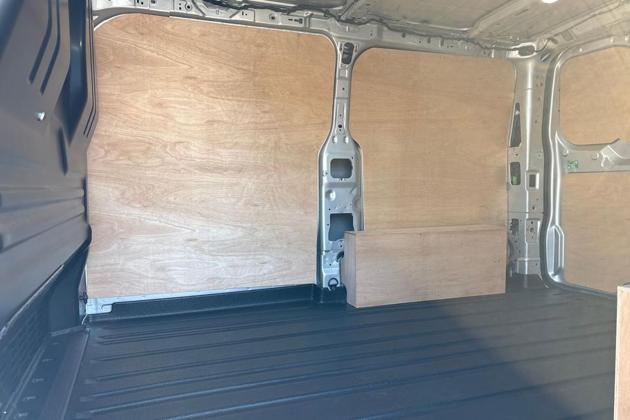 Used FORD TRANSIT CUSTOM WR75UYG 4