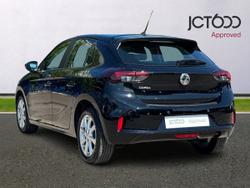 VAUXHALL Corsa Photo 3