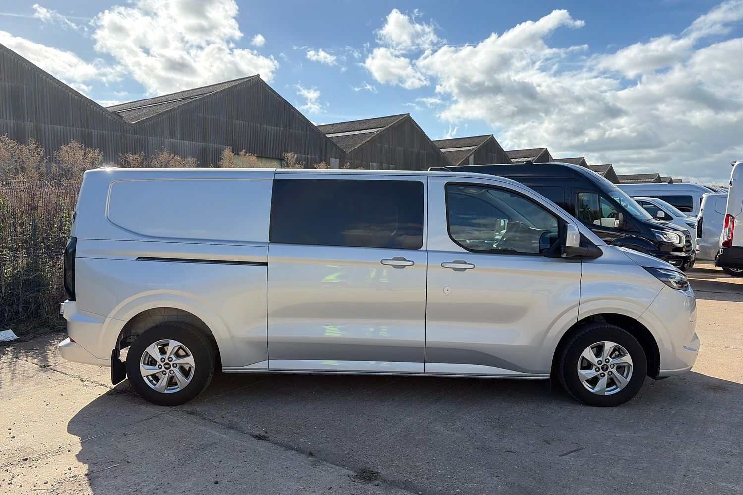 Ford TRANSIT CUSTOM Photo 20