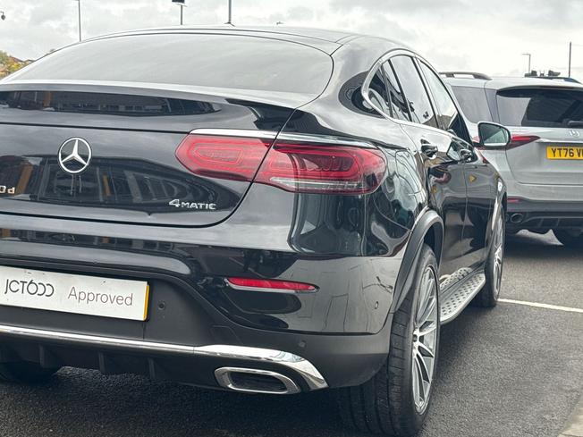 MERCEDES-BENZ GLC Photo 35