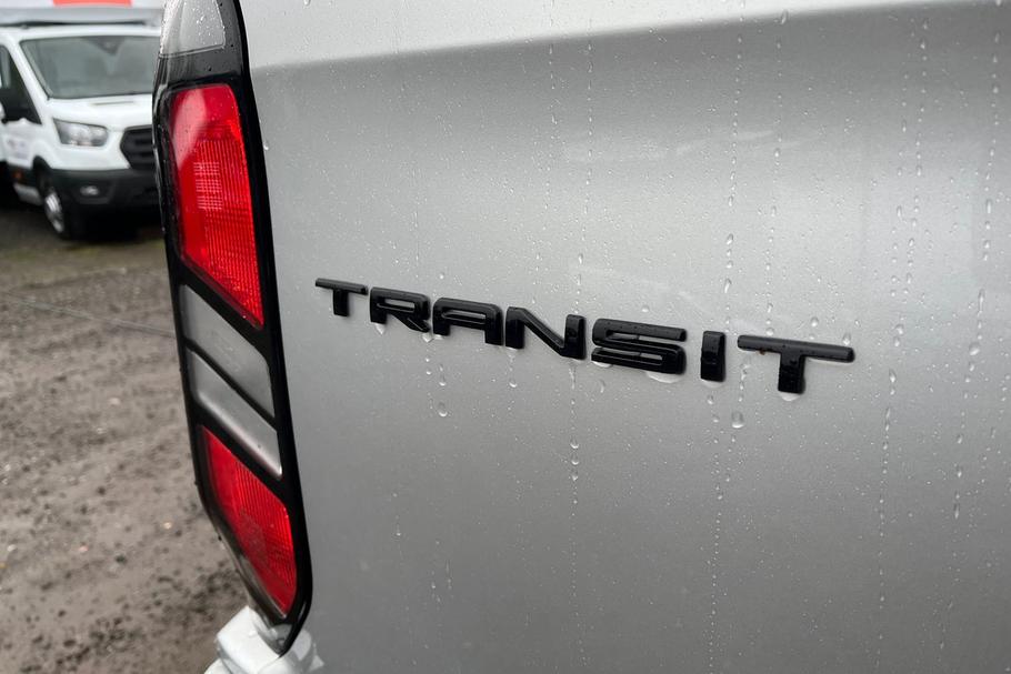 Used Ford TRANSIT CUSTOM WO25URR 19