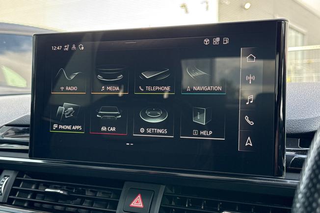 Audi A4 Photo 13