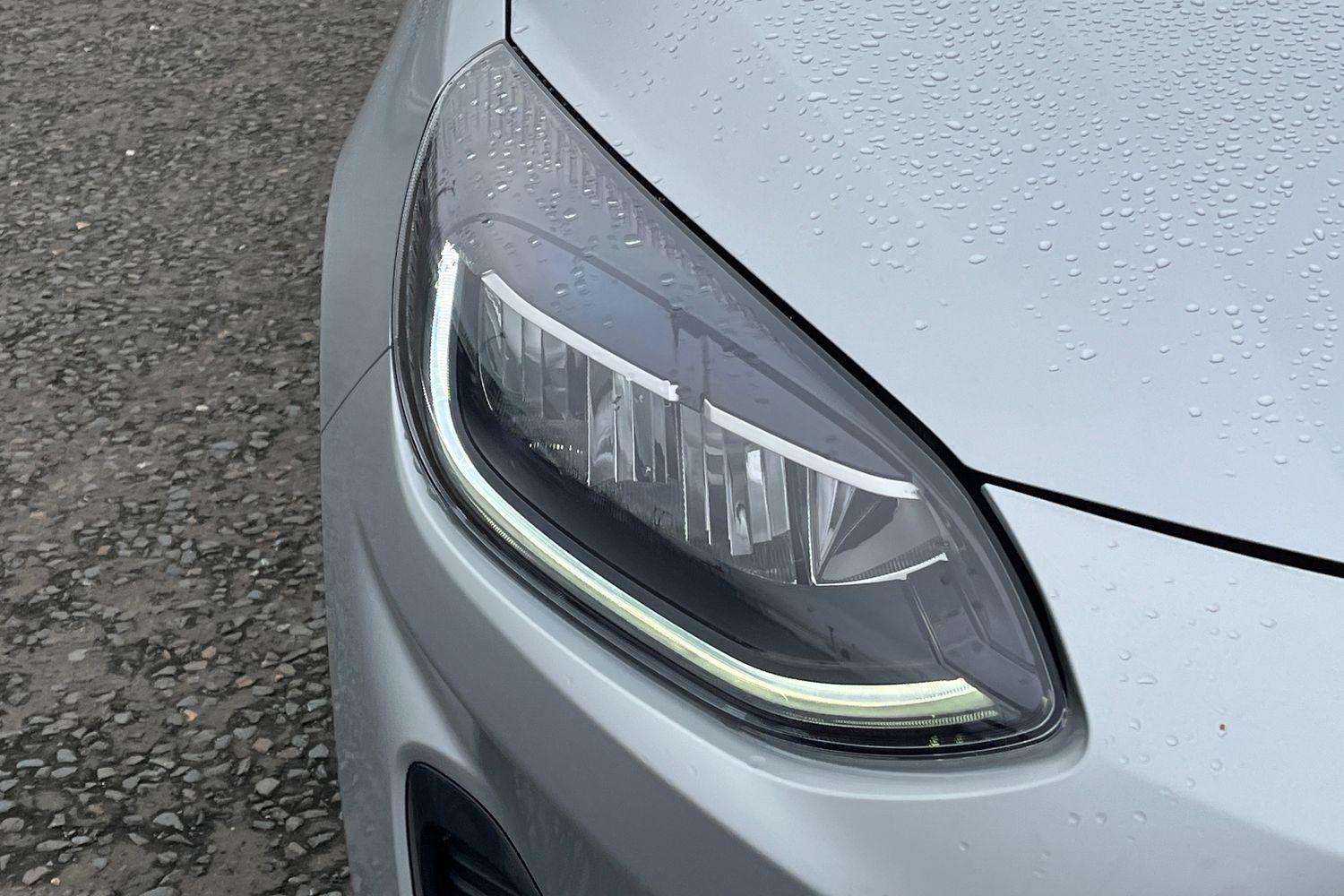 Ford FIESTA Photo 21