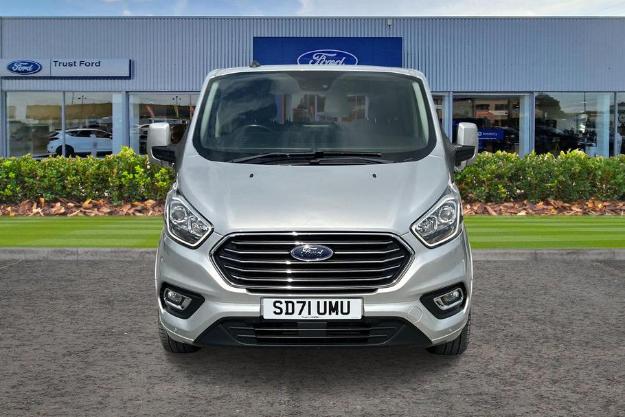 Used Ford TOURNEO CUSTOM SD71UMU 13