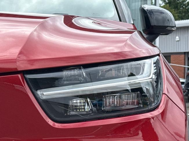 VOLVO Xc40 Photo 26