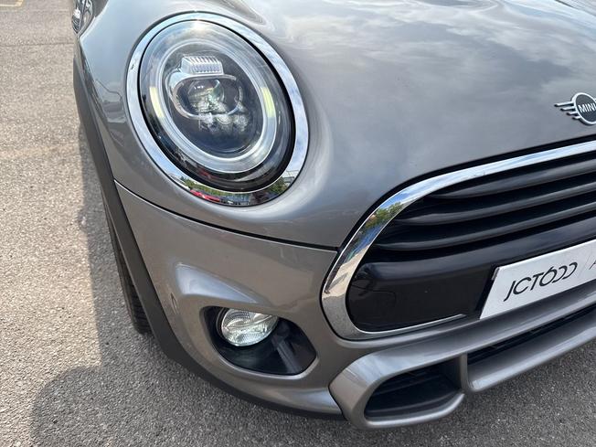 MINI Hatch Photo 28