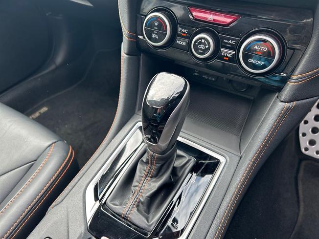 SUBARU Xv Photo 47