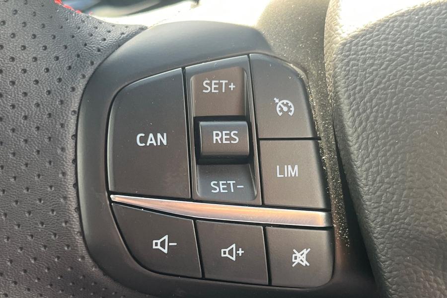 Ford FOCUS Photo autoimg-c0797e10889709588b143c043e742837fb9a820d.jpg