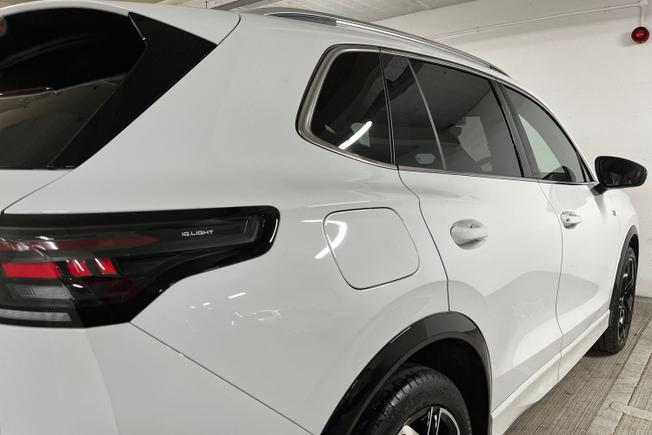 VOLKSWAGEN Tiguan Photo 38