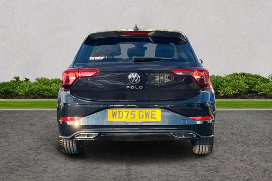 Volkswagen Polo Photo autoimg-c07e8f04d7ec2028f958a7e1ed95f03e85280bf3.jpg