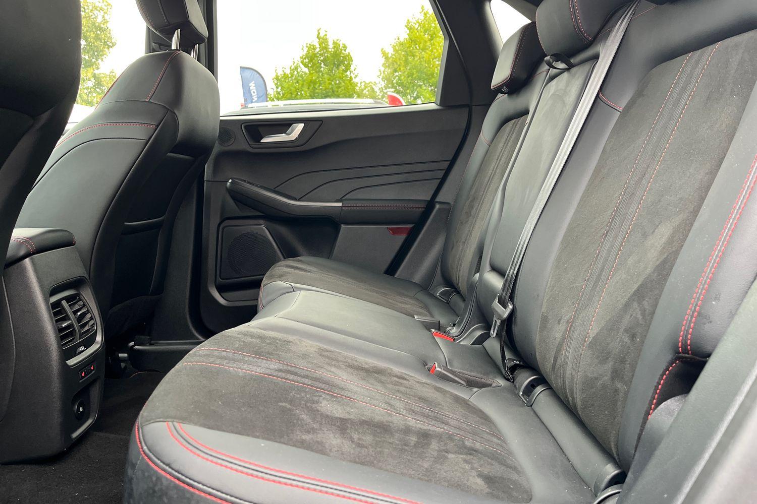 Ford KUGA Photo 19