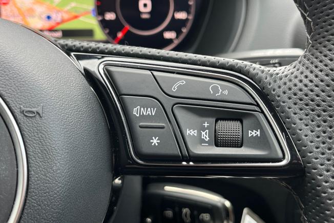 AUDI Q2 Photo 17