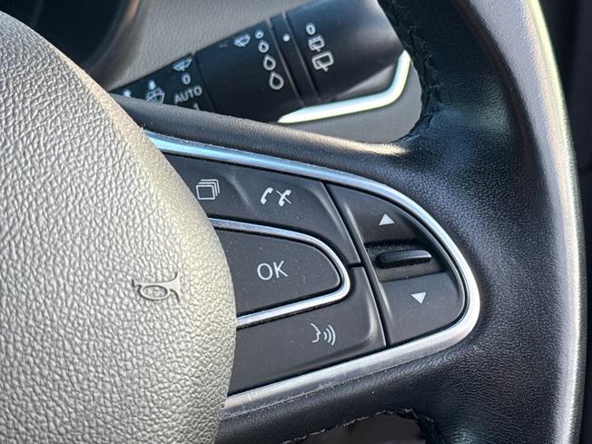 Renault KADJAR Photo 17
