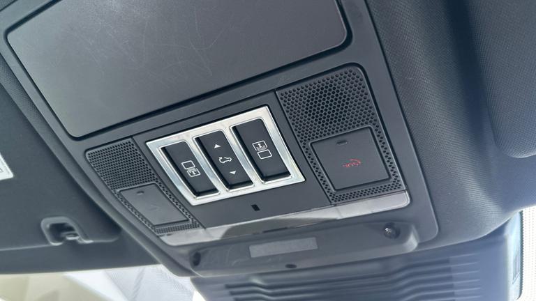 Used Land Rover Discovery WL73ARZ 23