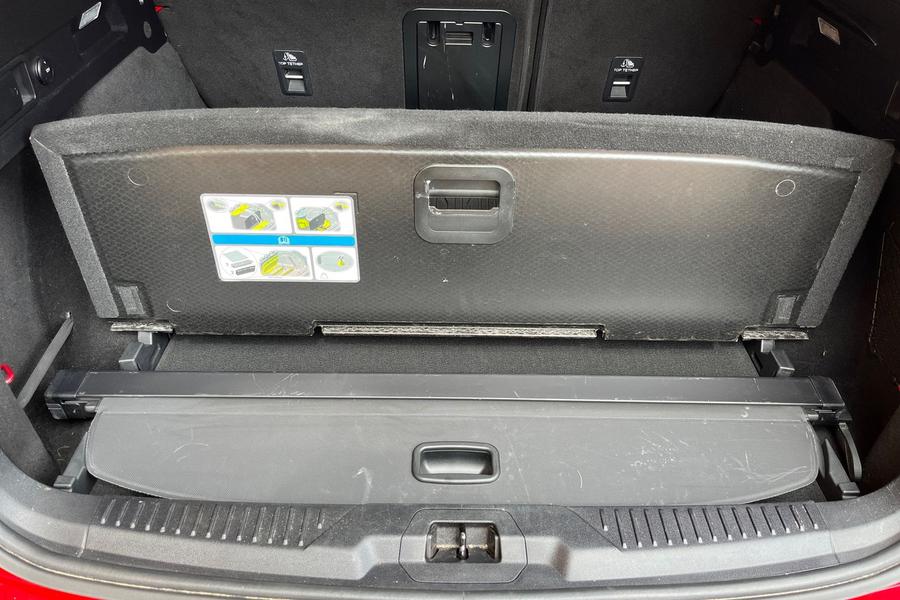 Ford FOCUS Photo autoimg-c08bd06a2e86e89f16f43c7a762fe272a395238c.jpg