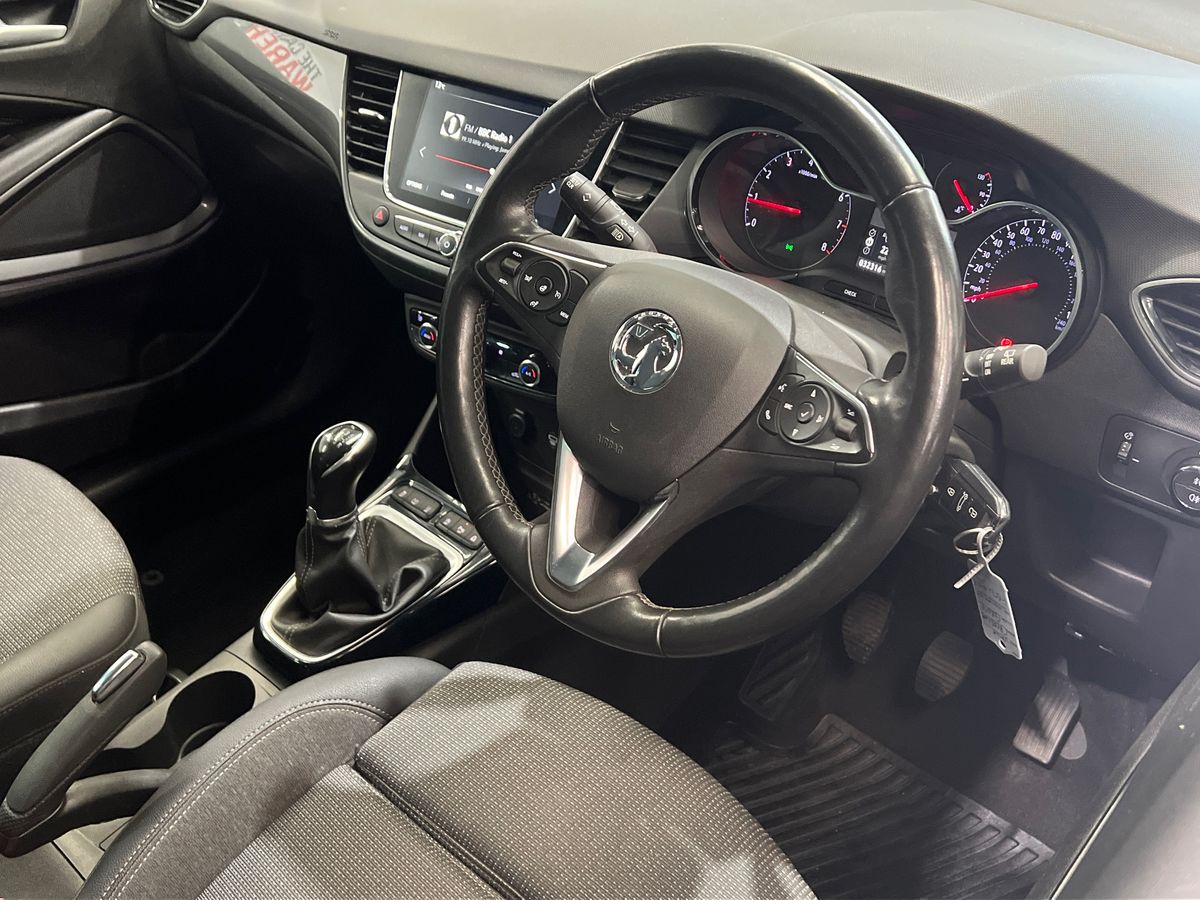 Used 2021 Vauxhall CROSSLAND 1.2 Elite Nav 5dr £15,999 33,890 