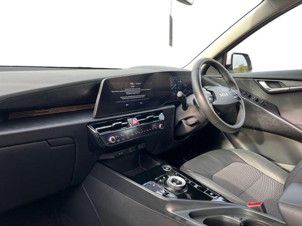 Kia Niro Photo autoimg-c090e63f77490b8fbdb5a5716628dc288de9186c.jpg