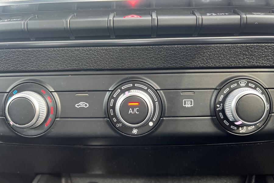 Audi Q2 Photo autoimg-c092ed0b393534fbad426821f0dd4681d26d24b0.jpg