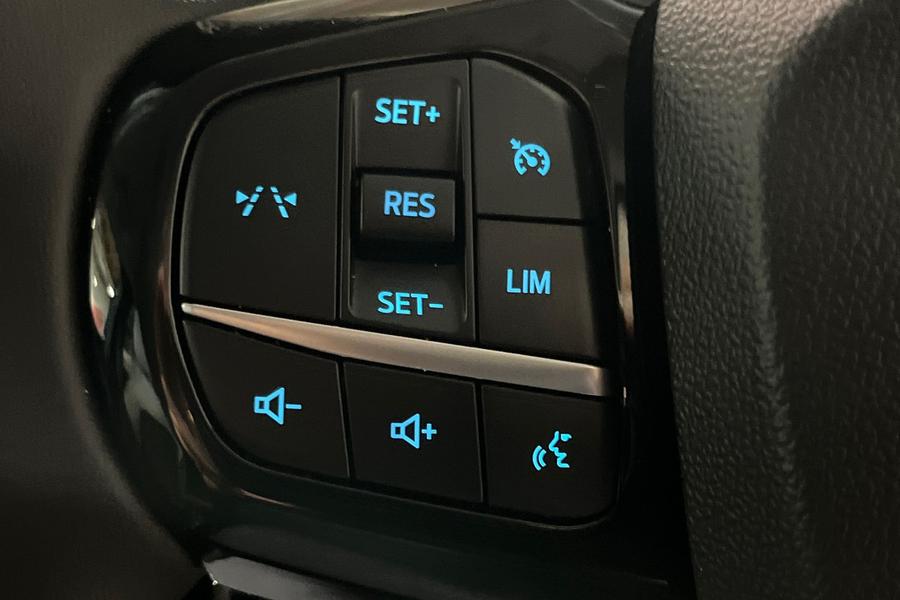 Ford PUMA Photo autoimg-c093d90e2089e0acc23bb5a75adc4e45c07c7282.jpg