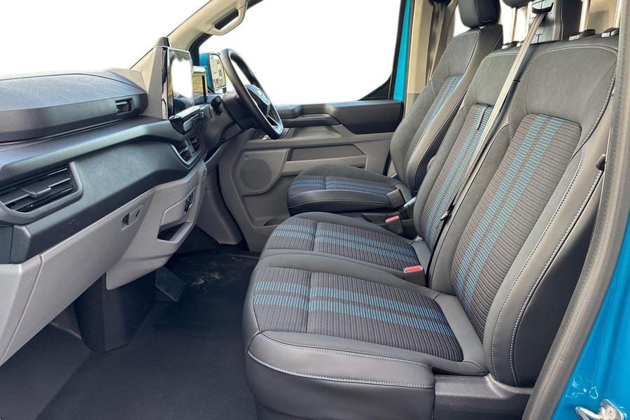 Ford Transit Custom Photo autoimg-c0977bd9b438792ead79854b1cafaf08e01b994a.jpg