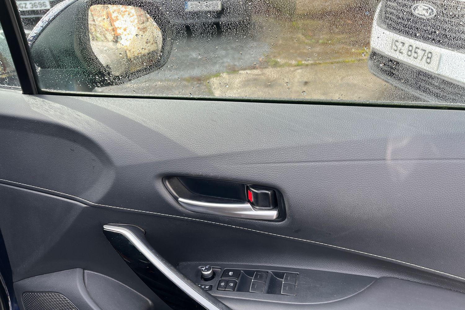 Toyota COROLLA Photo 24