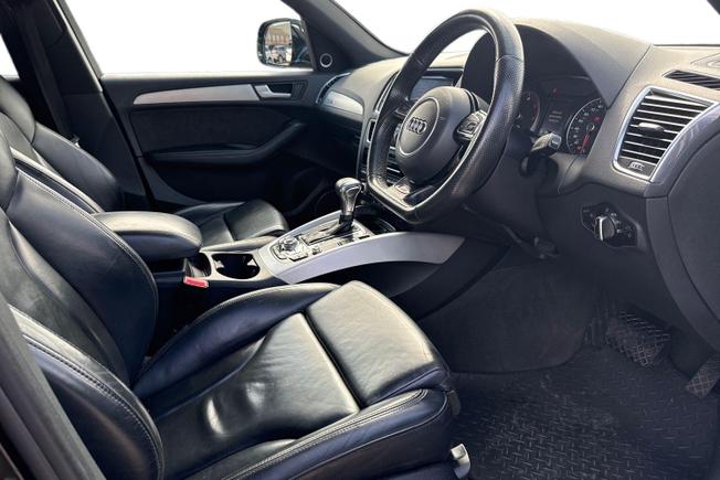 AUDI Q5 Photo 6