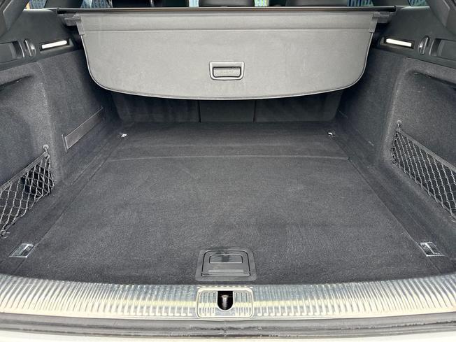 Audi A4 Photo 12