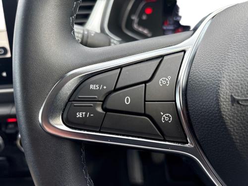 Renault Captur Photo autoimg-c09ca760f55a4482dc35655594e2cfe3e012f75c.jpg