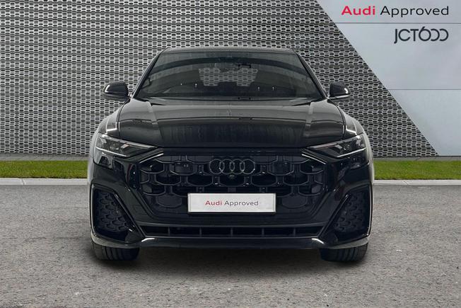 AUDI Q8 Photo 8