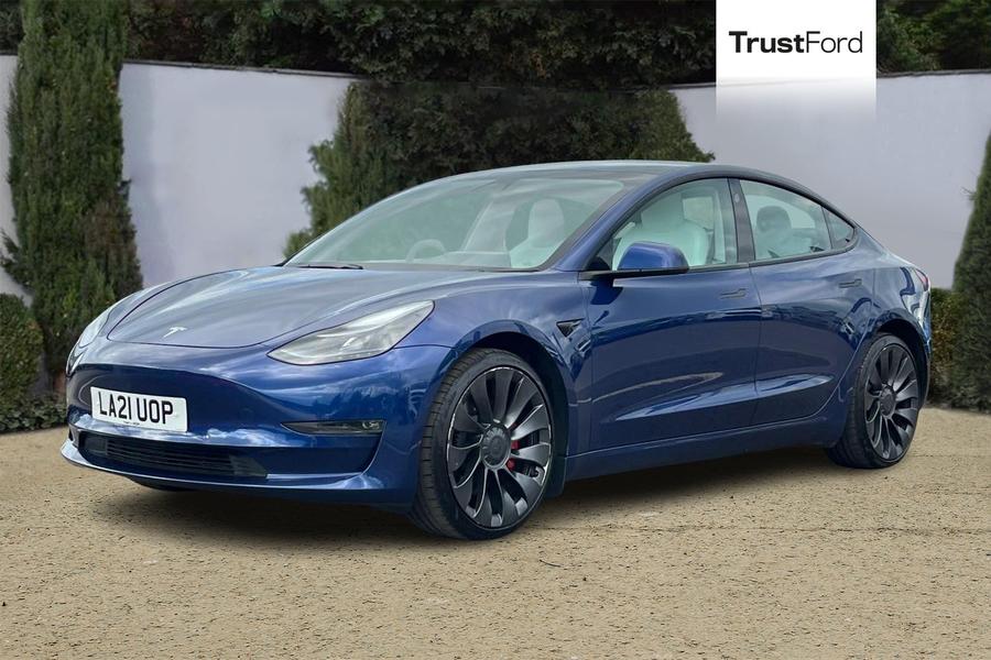 TESLA Model 3 Photo autoimg-c0a4cca00a6c5410448fb8ac4e86c4d027696ab2.jpg