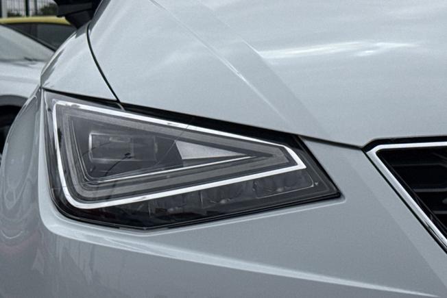 SEAT Ibiza Photo 38