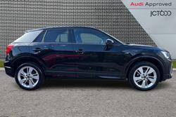 Audi Q2 Photo 4