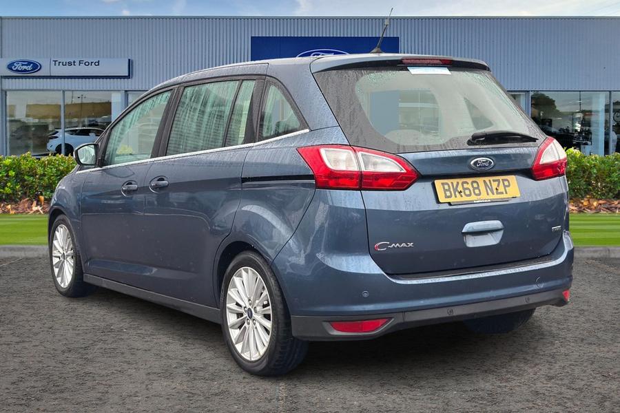 Ford GRAND C-MAX Photo autoimg-c0b3427c43aa07eff6905332b6f2c9e33937c426.jpg