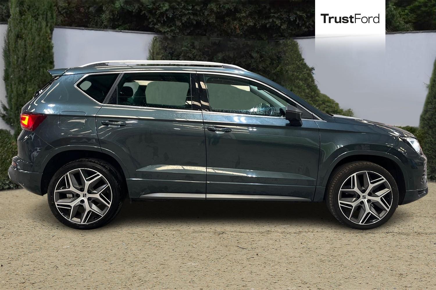 SEAT ATECA Photo 2