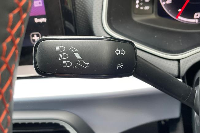 SEAT Ibiza Photo 24