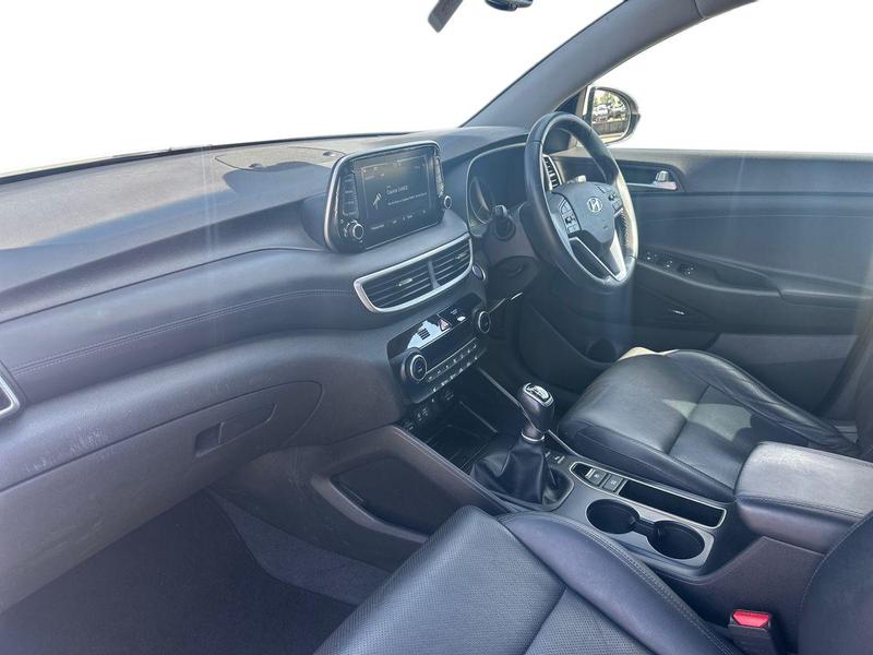 Used Hyundai TUCSON NX21YVF 15