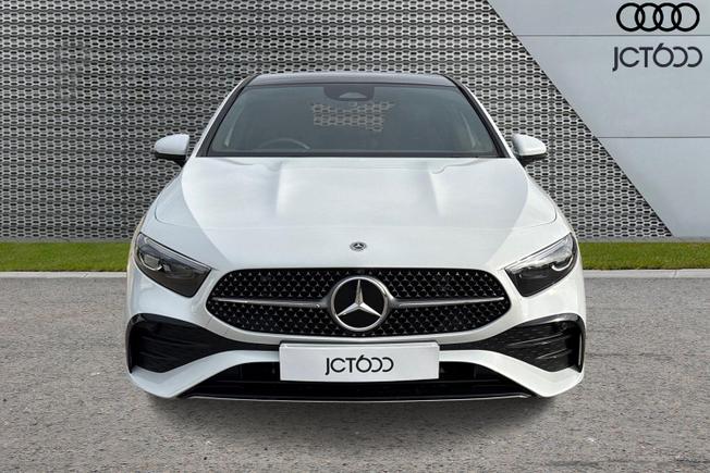MERCEDES-BENZ A Class Photo 8
