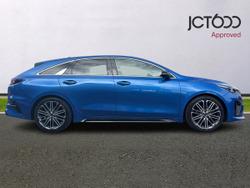 KIA ProCeed Photo 4