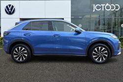 Volkswagen T-Roc Photo 4