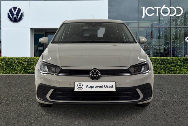 VOLKSWAGEN Polo Photo 8