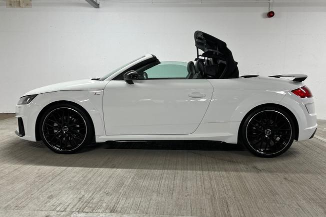 AUDI TT Photo 27